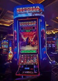 Dealer blackjack lvonline di studio produksi langsung dengan kamera multi-sudut